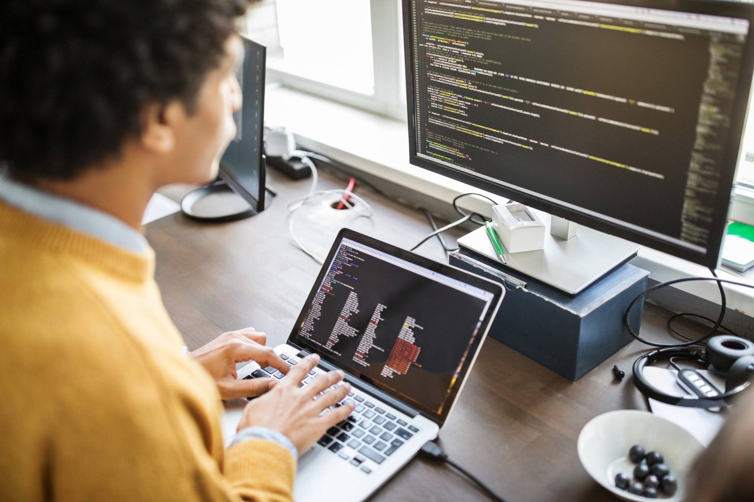 Leia mais sobre o artigo Low-code vs no-code: entenda as diferenças entre eles