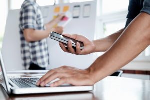 Leia mais sobre o artigo Como criar um software mobile? Conheça o passo a passo