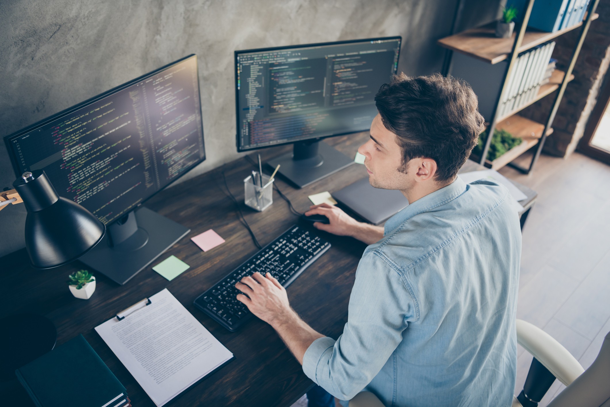 Leia mais sobre o artigo Mercado low-code: veja cenário, projeções e outras questões!