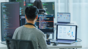 Leia mais sobre o artigo Desenvolvimento visual e manual: por que unir os dois é o melhor dos mundos? 